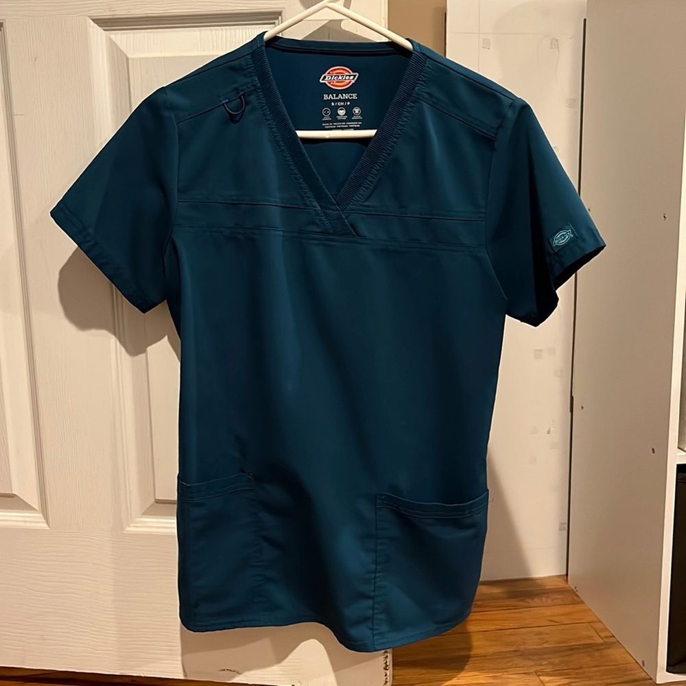 Womens teal scrub top